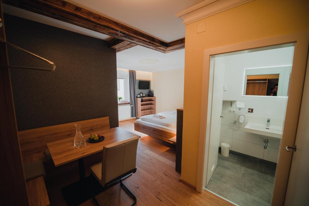 Hotel Restaurant Roessl 3*